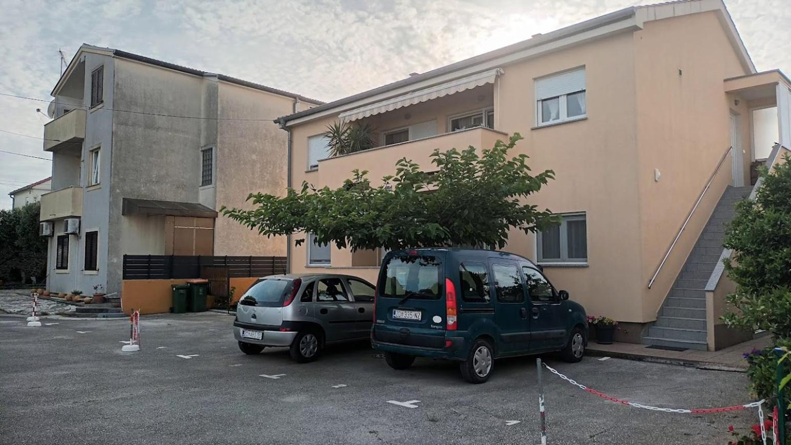 Apartment Marelja - Private Parking And Balcony Zadar Exterior foto